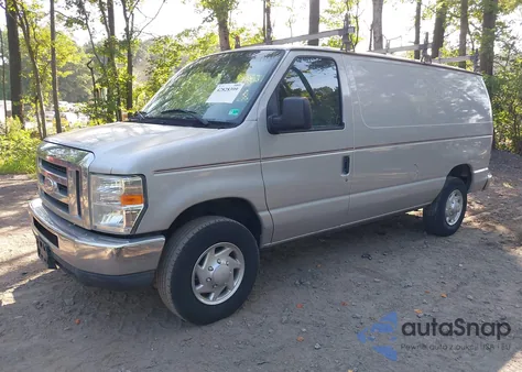 2014 Ford Econoline E250 Van z USA, uszkodzony, nr VIN 1FTNE2EW2EDA59373
